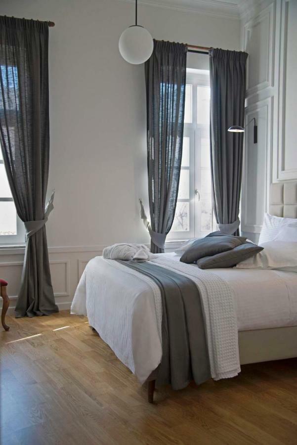 Four Streets Athens - Luxury Suites Apartments In Athen Eksteriør billede